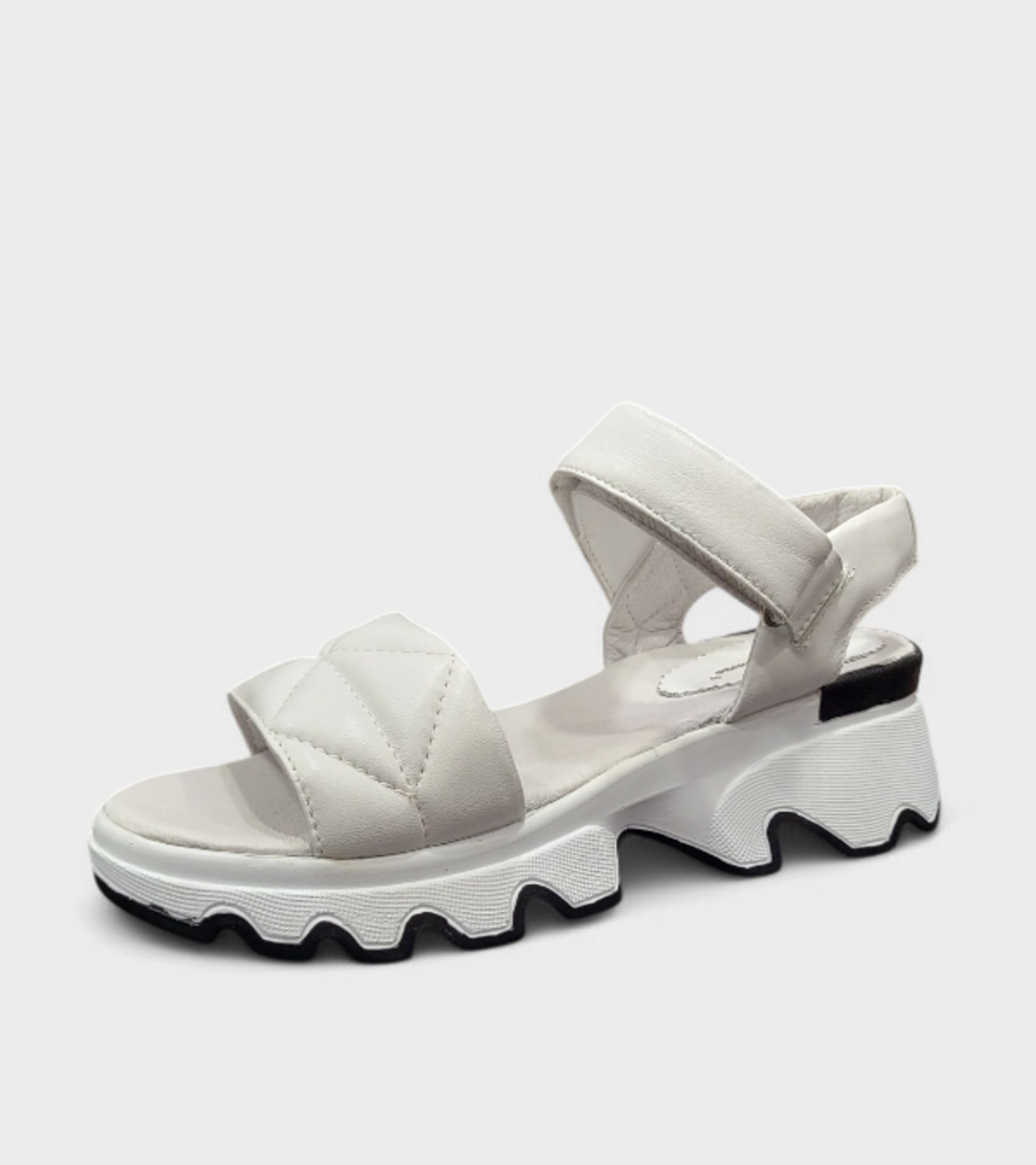 Модерни бели сандали от естествена кожа 226206-1548 white