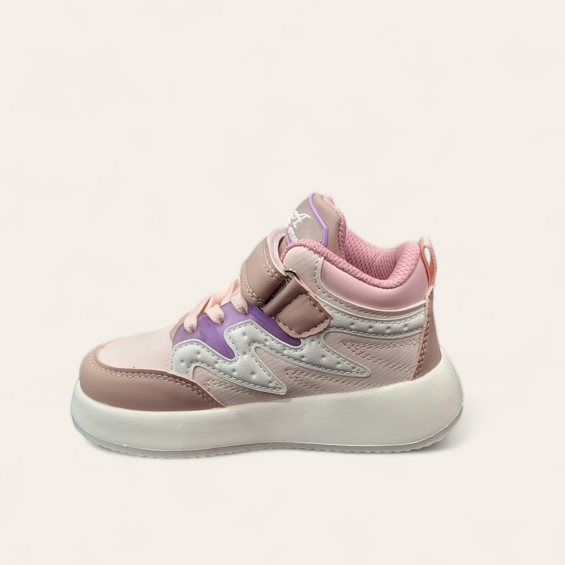 Детски високи кецове с лепенка за момиче модел: W582003 pink