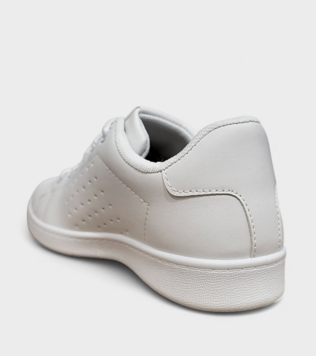 Класически бели спортни кецове D2443-2 all White