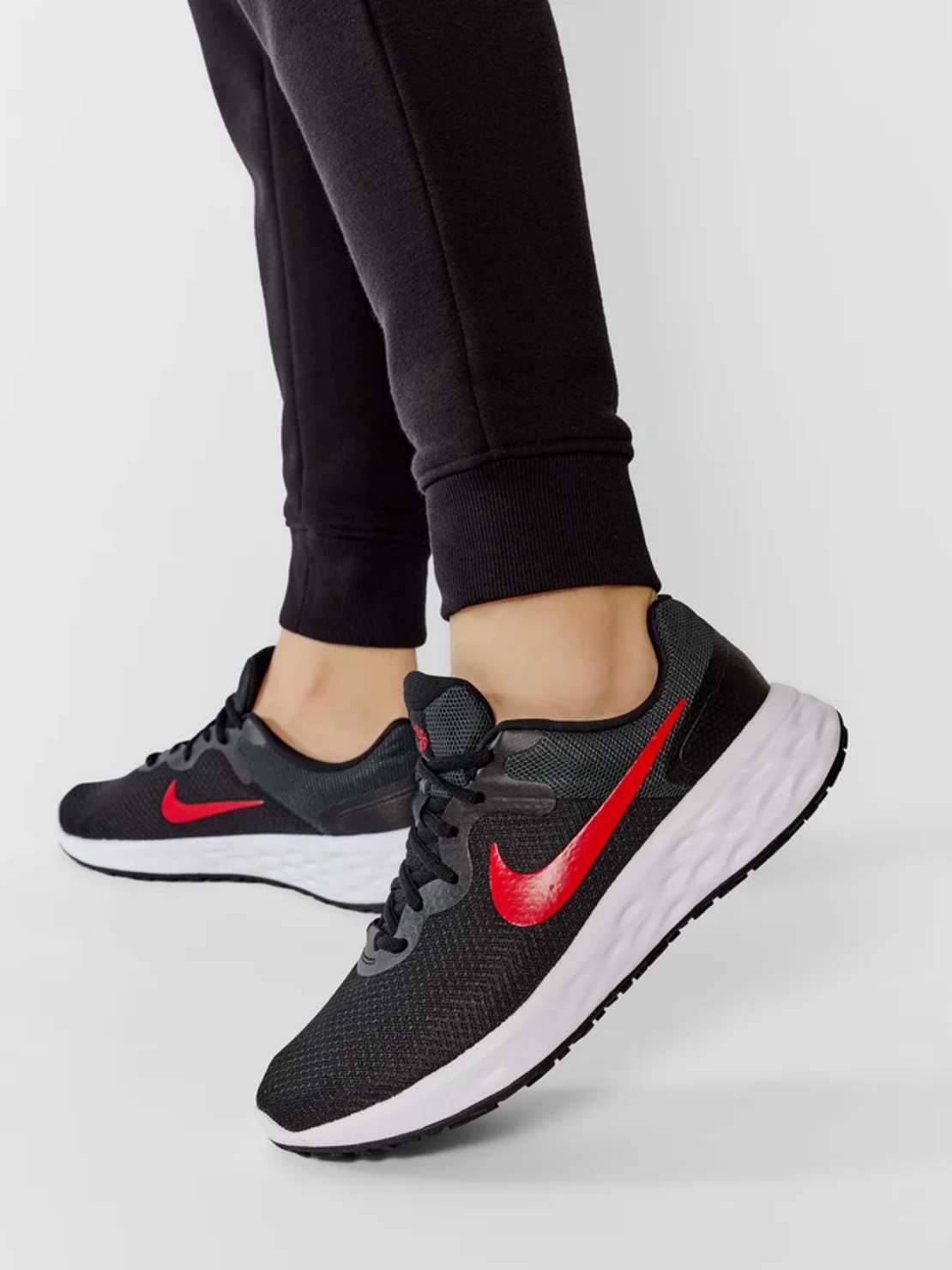 Mъжки маратонки Nike Revolution 6 NN Rouge