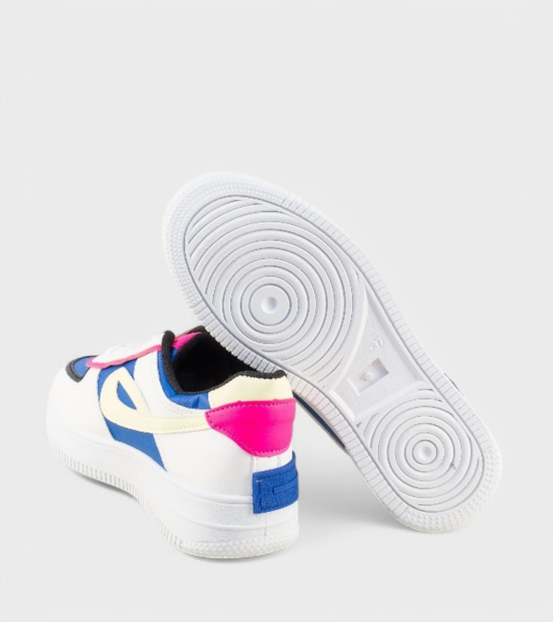 Модерни спортни кецове – Стилен цветен дизайн ОХ-20023-6 white/blue