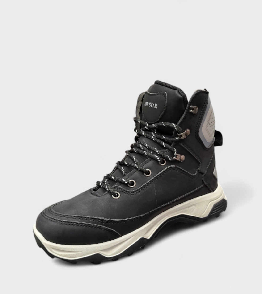Спортни мъжки боти в черен цвят W014247 black