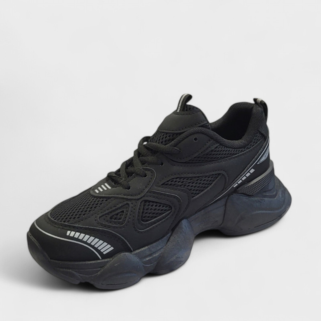 Дамски маратонки Black Edge – Изчистен спортен стил BK-2 Black