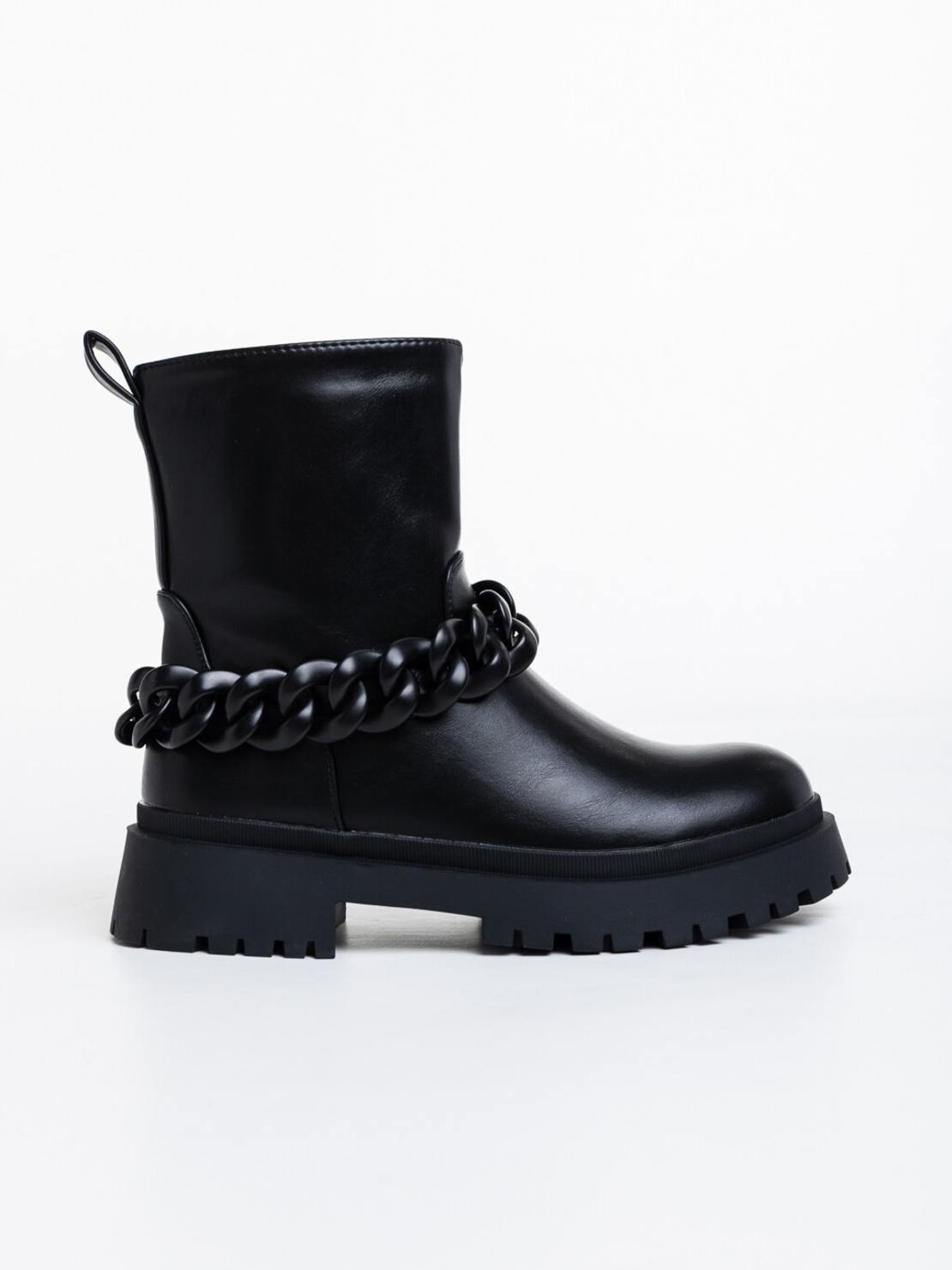 Дамски модни боти в черен цвят със синджир модел: U9AX96030-1 black
