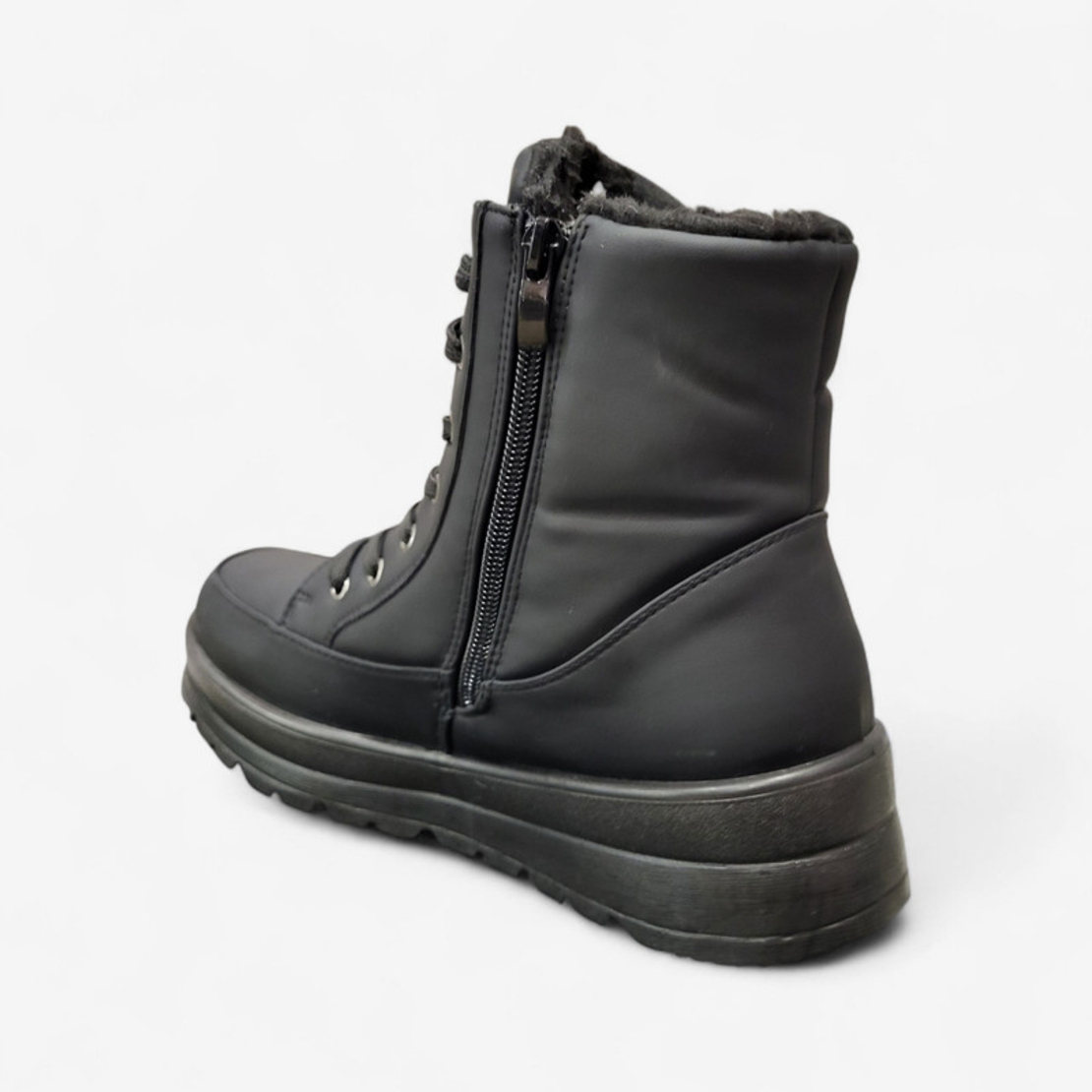 Дамски зимни боти с топъл хастар в черно B1103-1 black