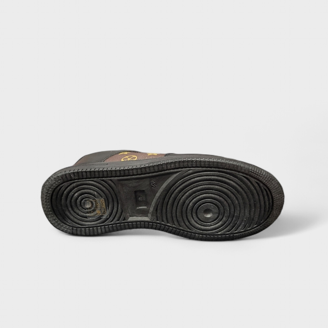 Модни мъжки кецове в кафяво и черно HY-803-1 black/brown