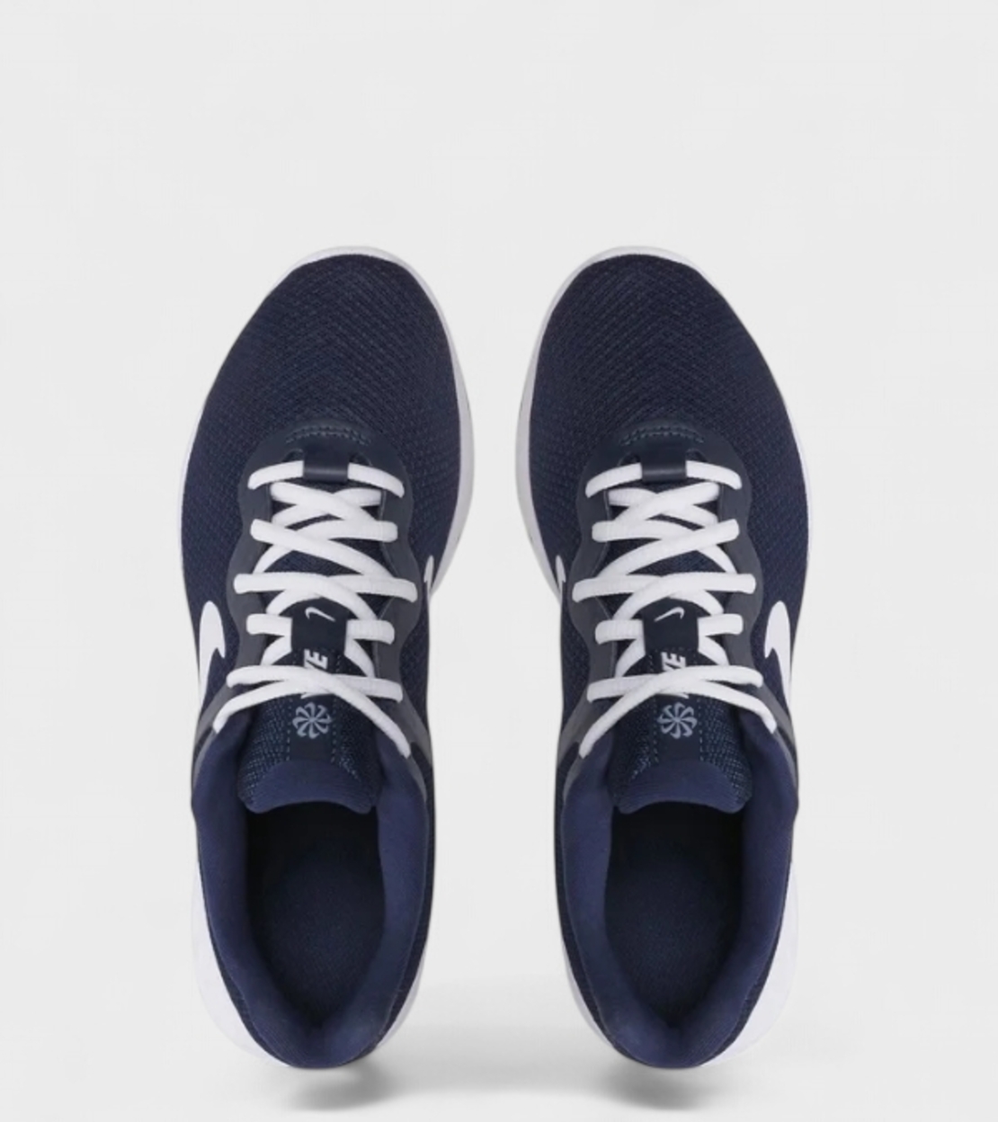 Nike Revolution 6 NN navy мъжки маратонки за спорт и ежедневие