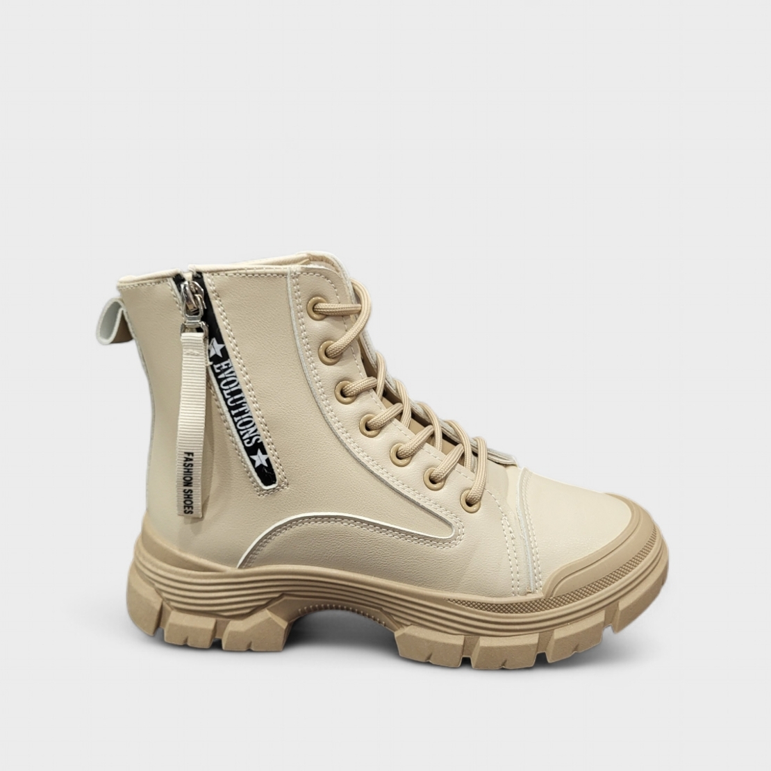 Спортни дамски боти в бежов цвят модел: F-51 beige