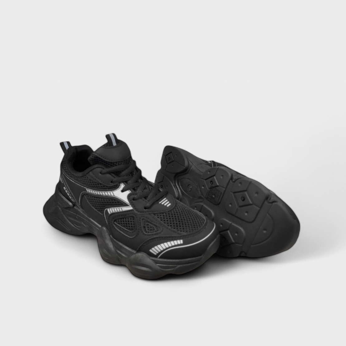 Дамски маратонки Black Edge – Изчистен спортен стил BK-2 Black