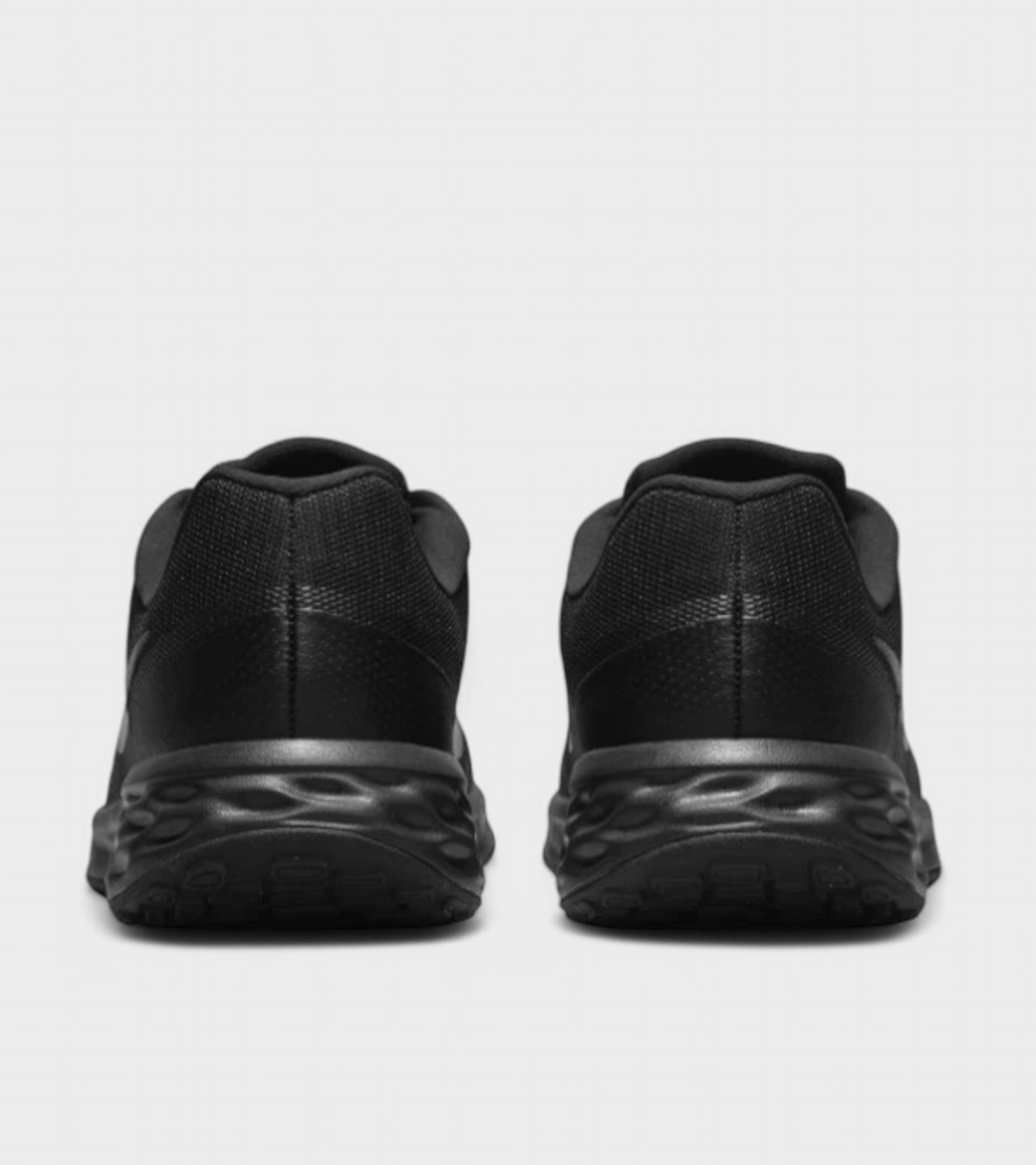 Nike Revolution 6 NN all black мъжки маратонки