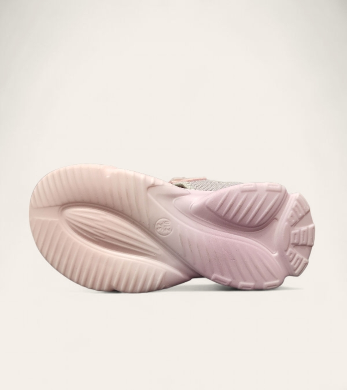 Детски спортни сандали в розово със затворена пета и удобна подметка – 30211 pink