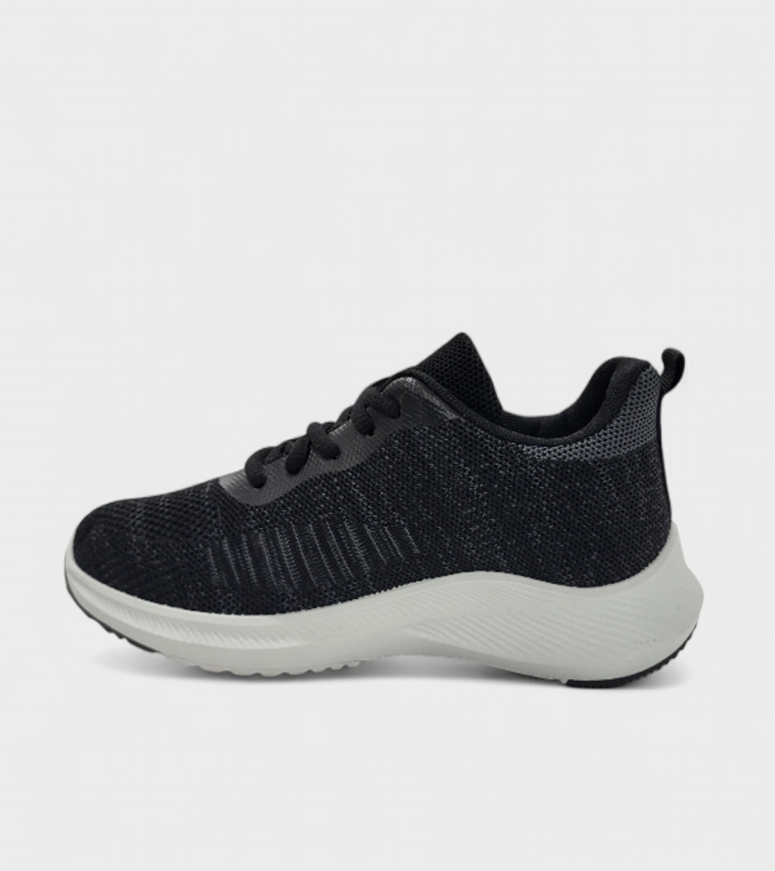 Спортни маратонки за ежедневие в черен цвят модел: W060039 black