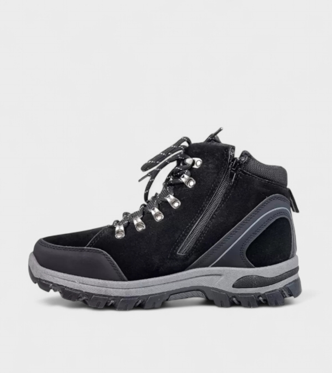 Юношески зимни боти в черно с дебела подметка и страничен цип – B2282-1