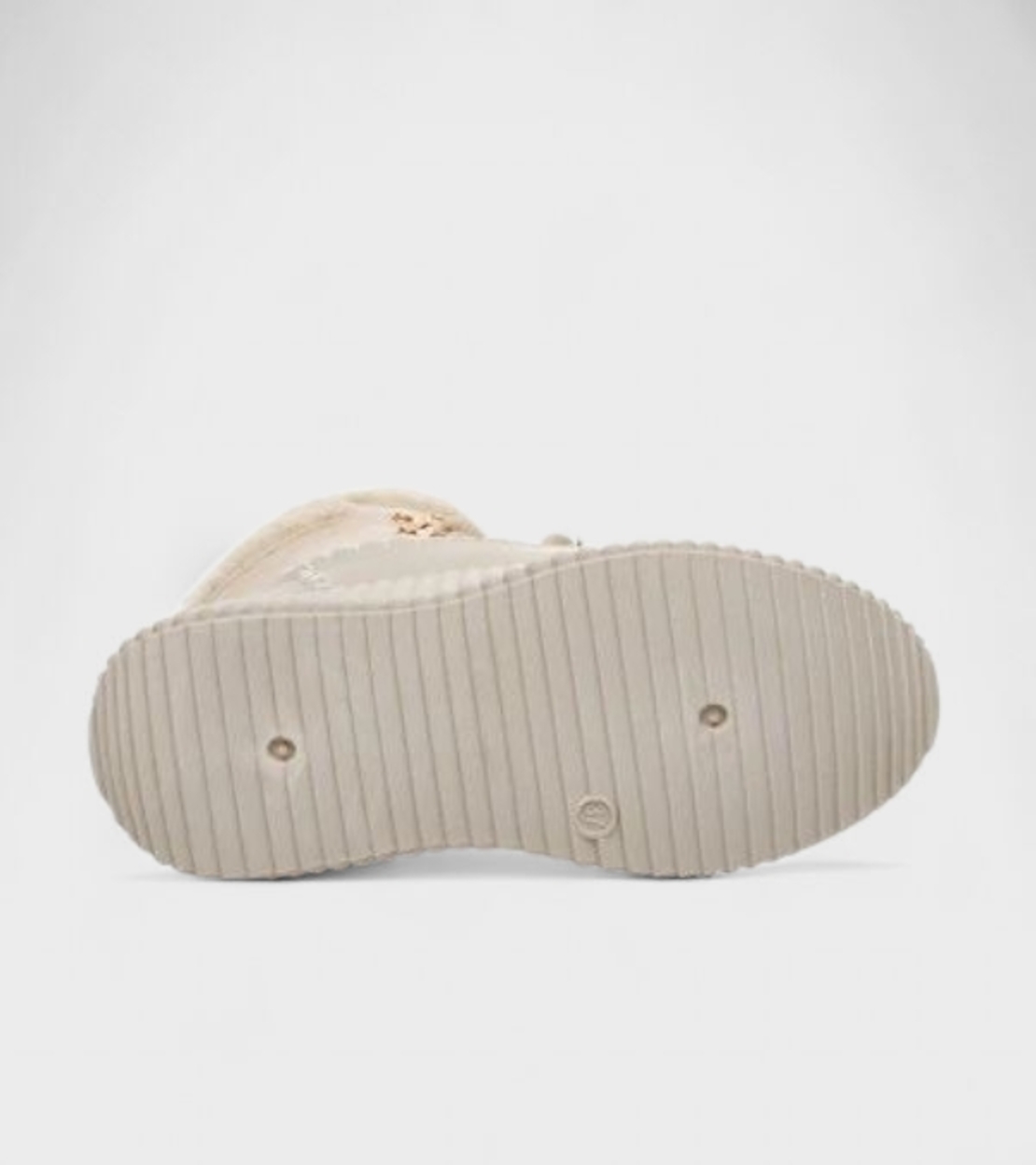 Топли дамски боти с пухкав хастар и връзки W210136 Beige