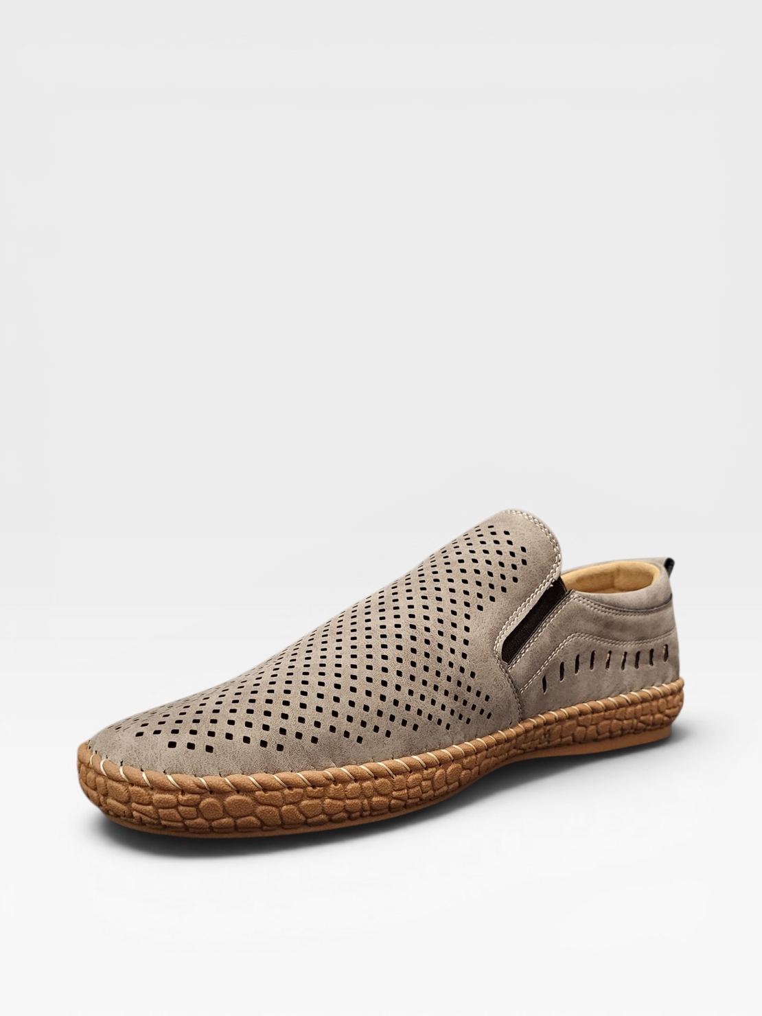 Мъжки мокасини  с перфорация в кафяво-бежово S573-3 Khaki