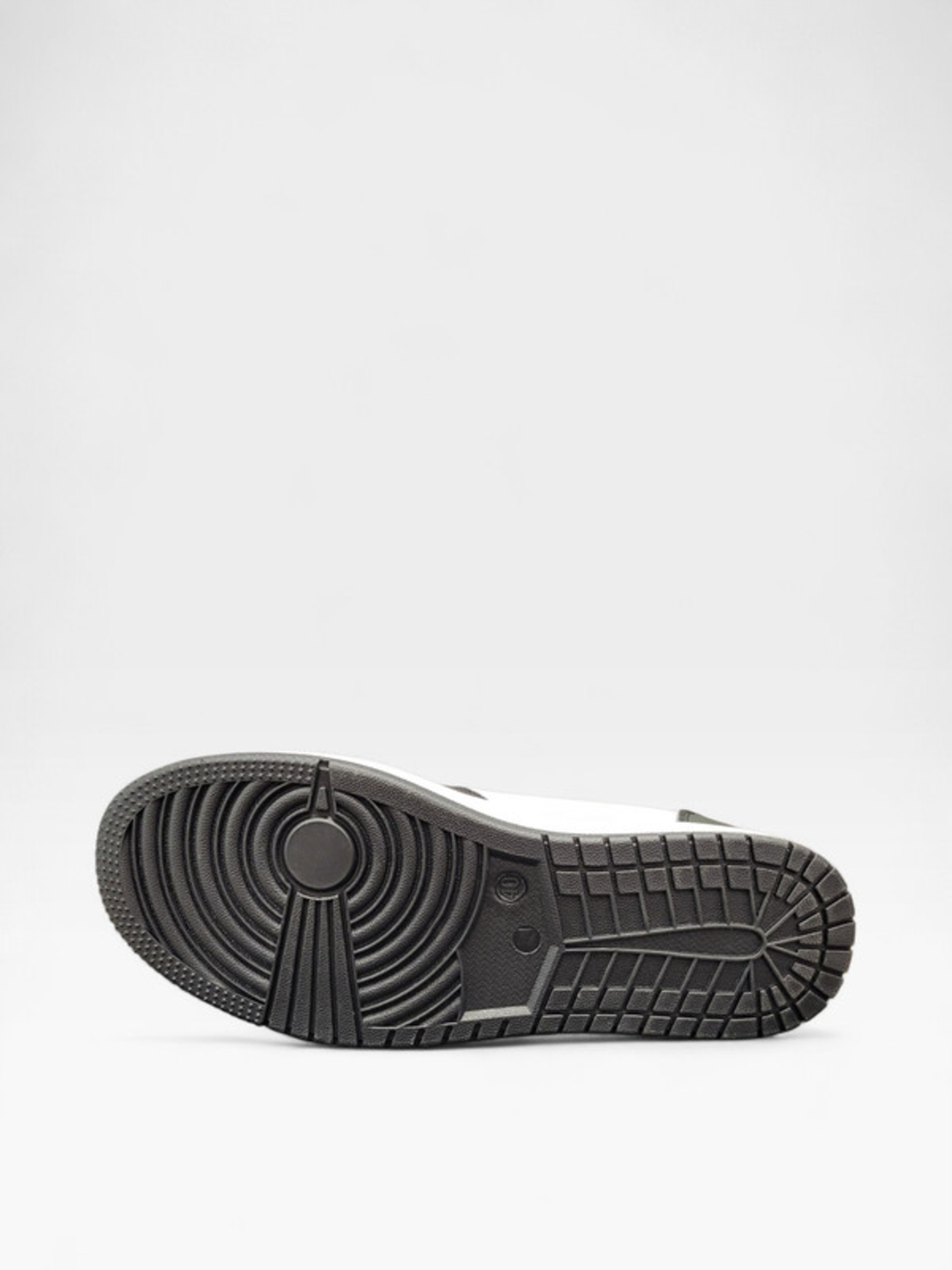 Мъжки кецове в бяло и черно 2105-3 white/black