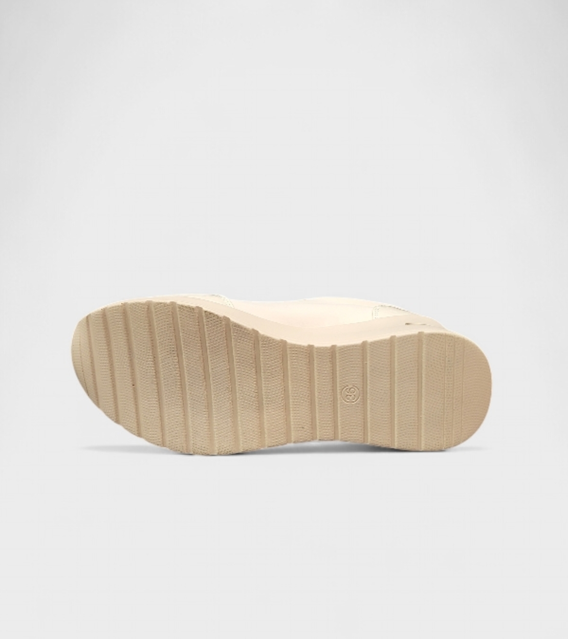 Елегантни дамски маратонки на платформа в бежов цвят А4355-2 beige