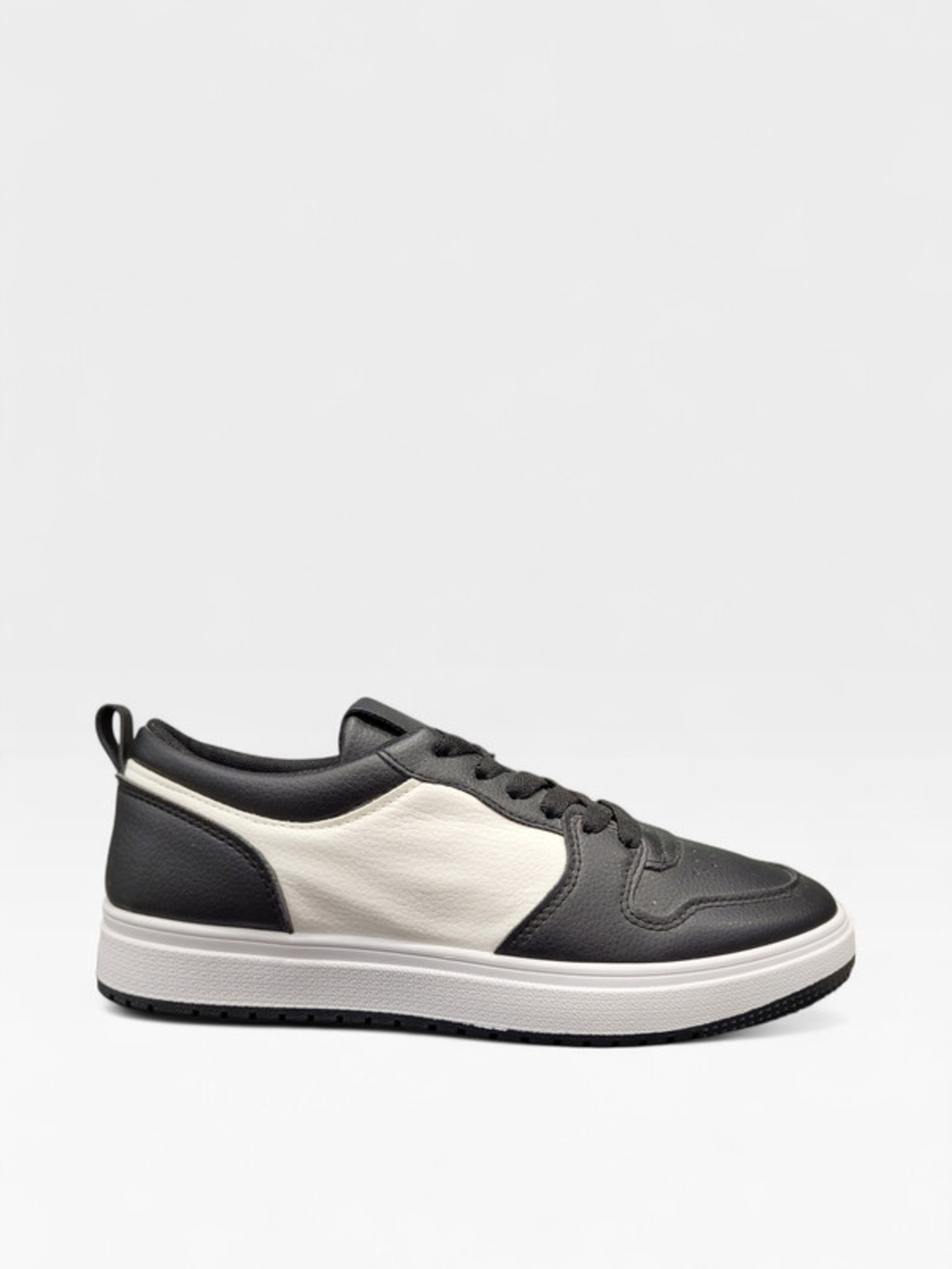 Мъжки кецове в бяло и черно 2105-3 white/black