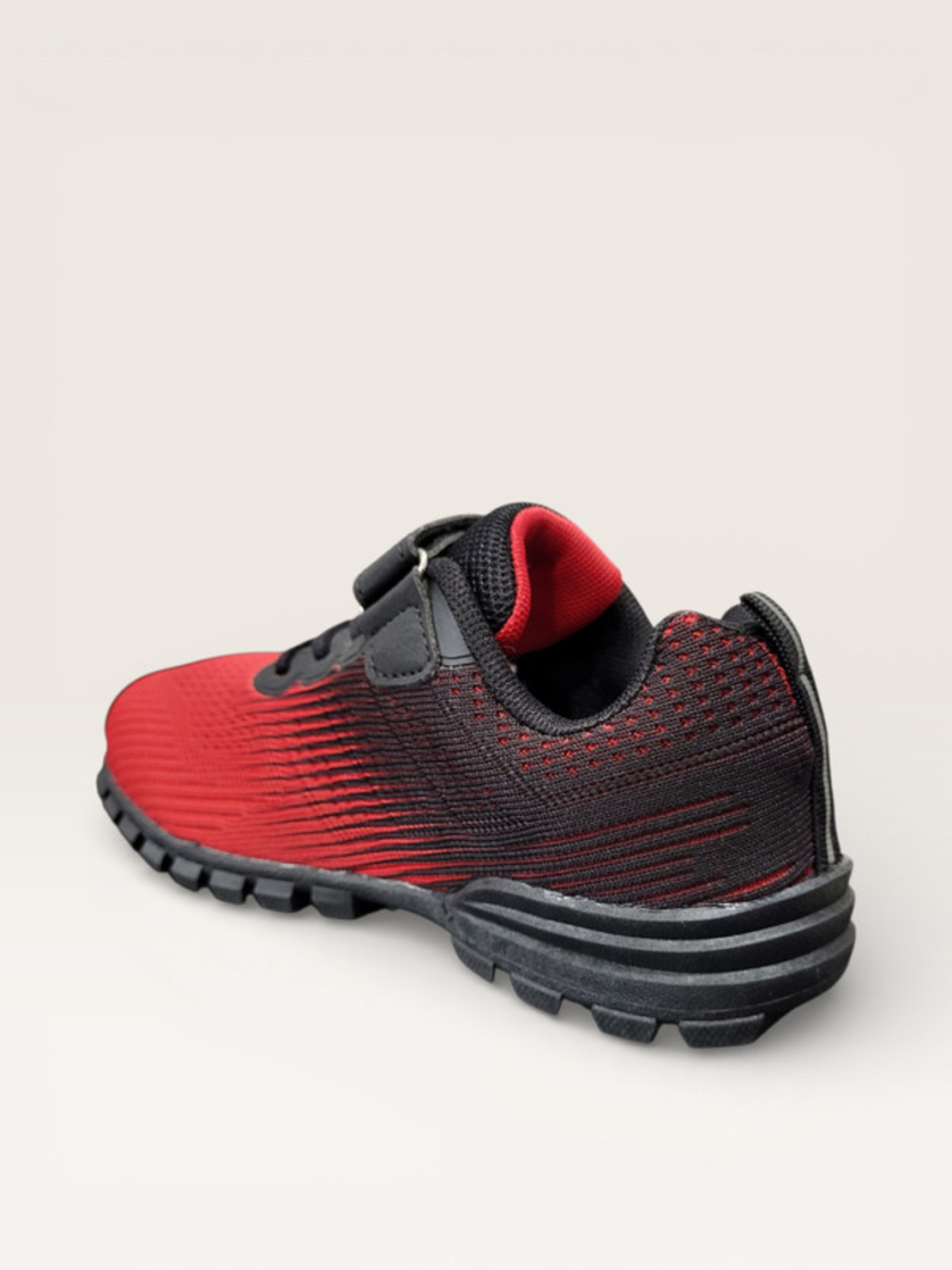 Детски спортни обувки с лепенка B601 red