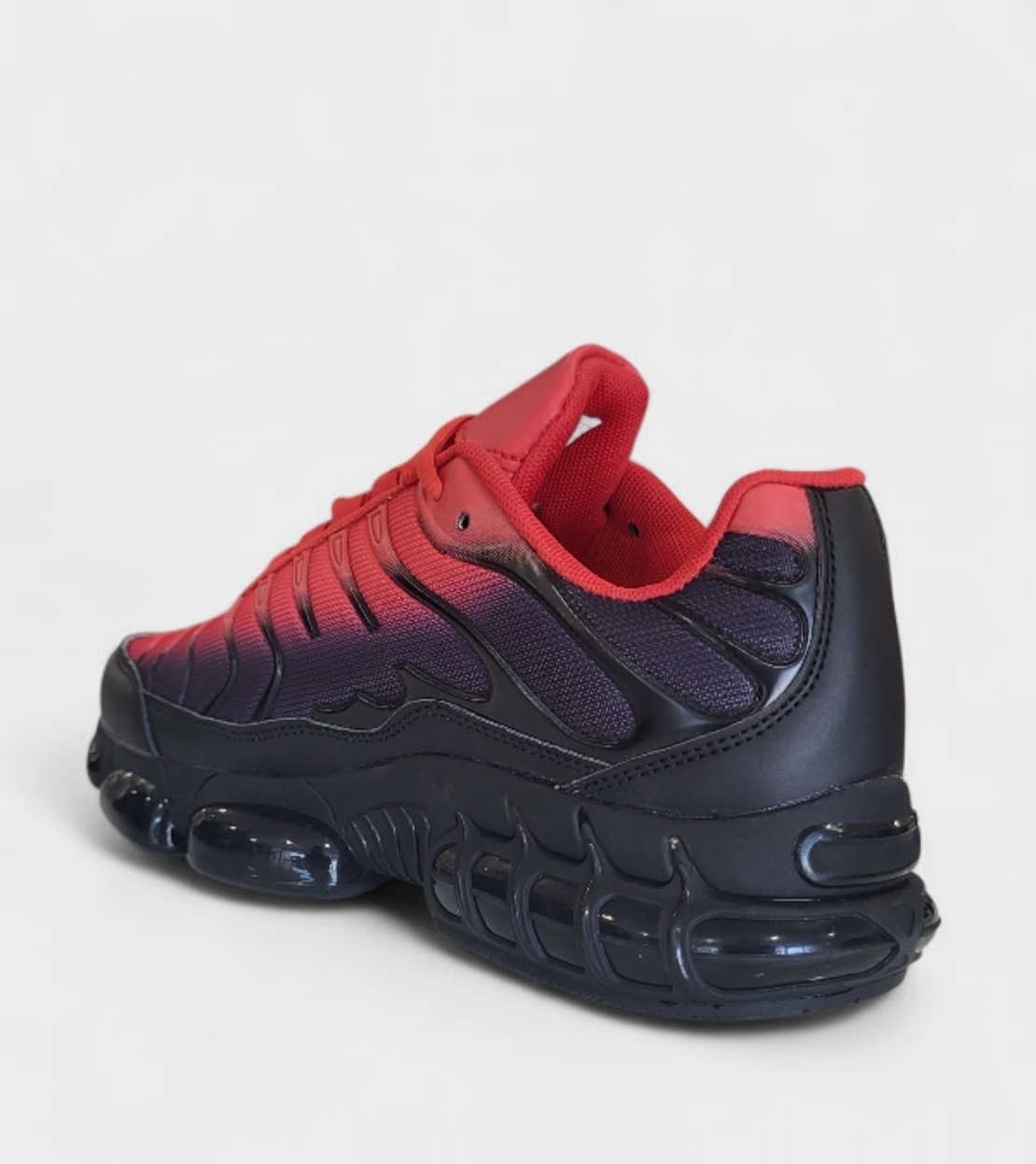 Мъжки маратонки в червено и черно, по дизайн на Nike – BL-7 Red