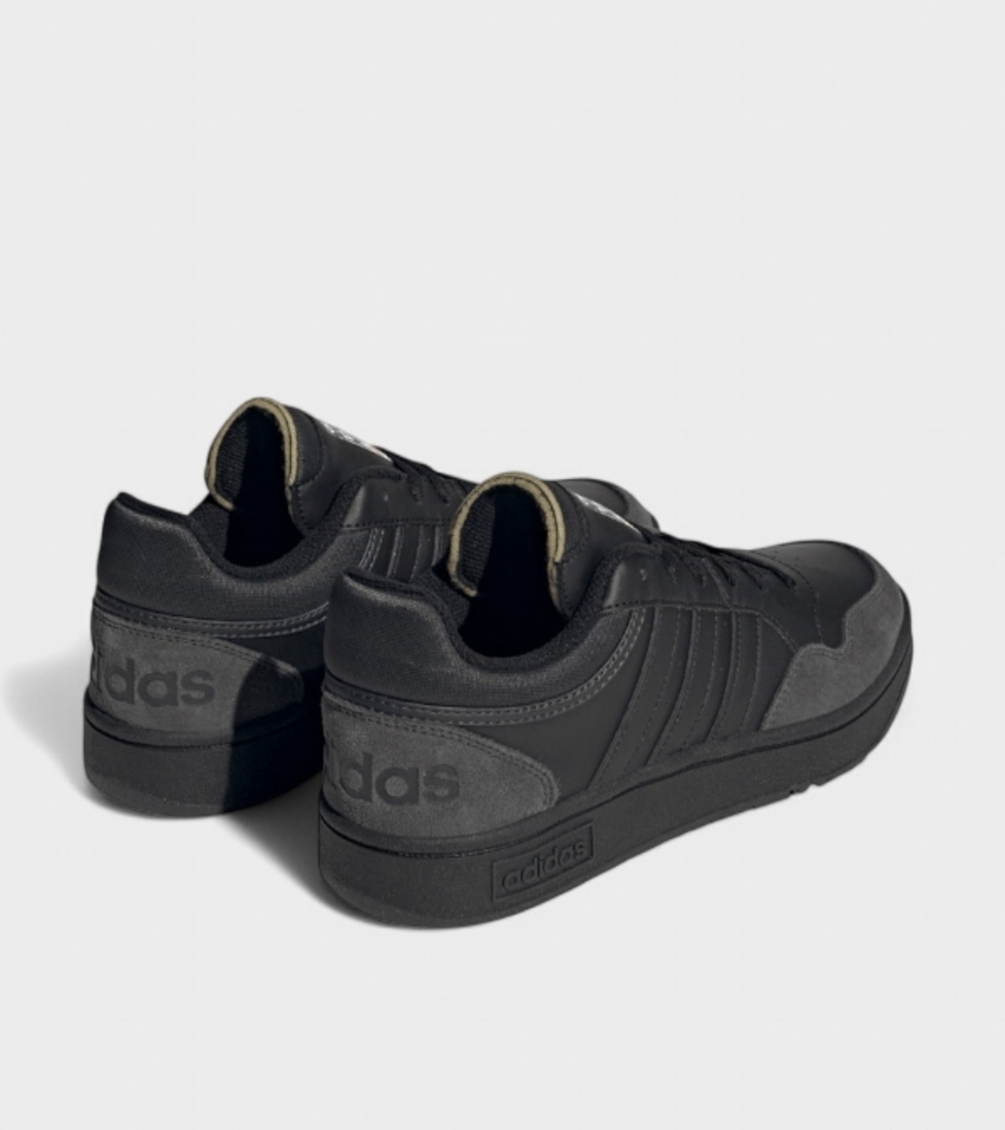 Мъжки кецове Adidas Hoops 3.0 HP7946