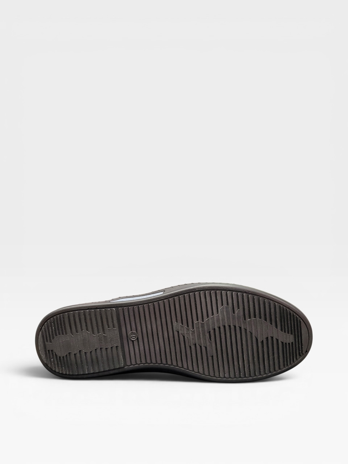 Мъжки обувки от естествена кожа slip-on в черно 7104 black