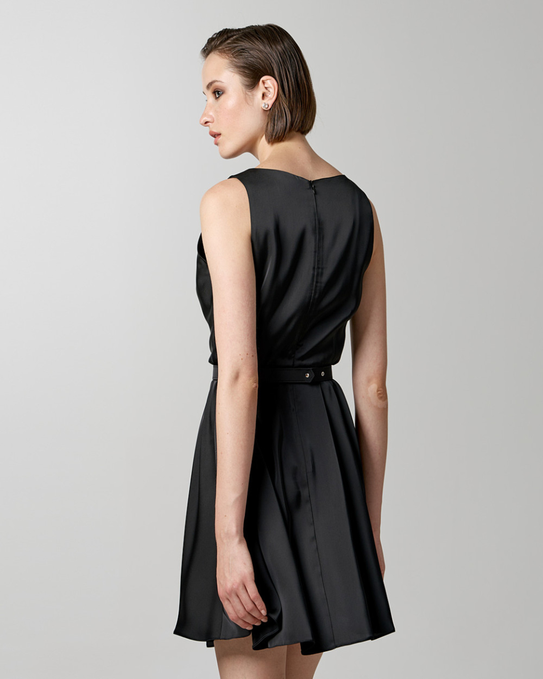 Mini dress with crystal belt