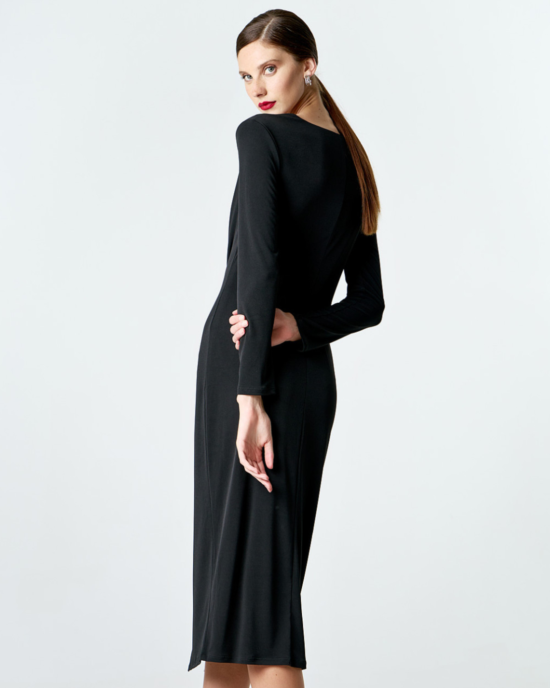 Front-gathered midi dress in black