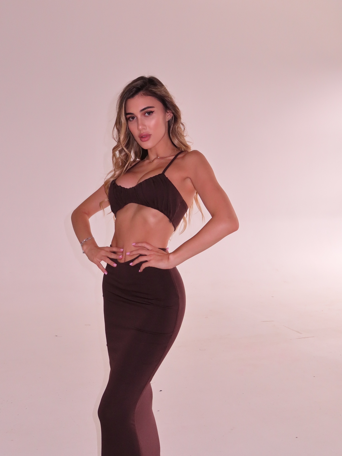 Amara set