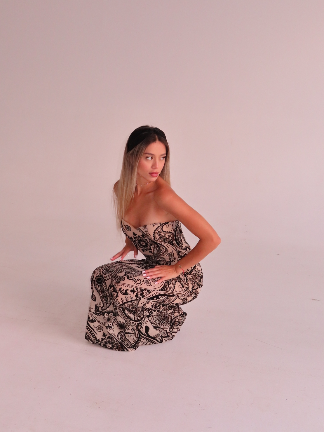Paisley Muse – Ivory