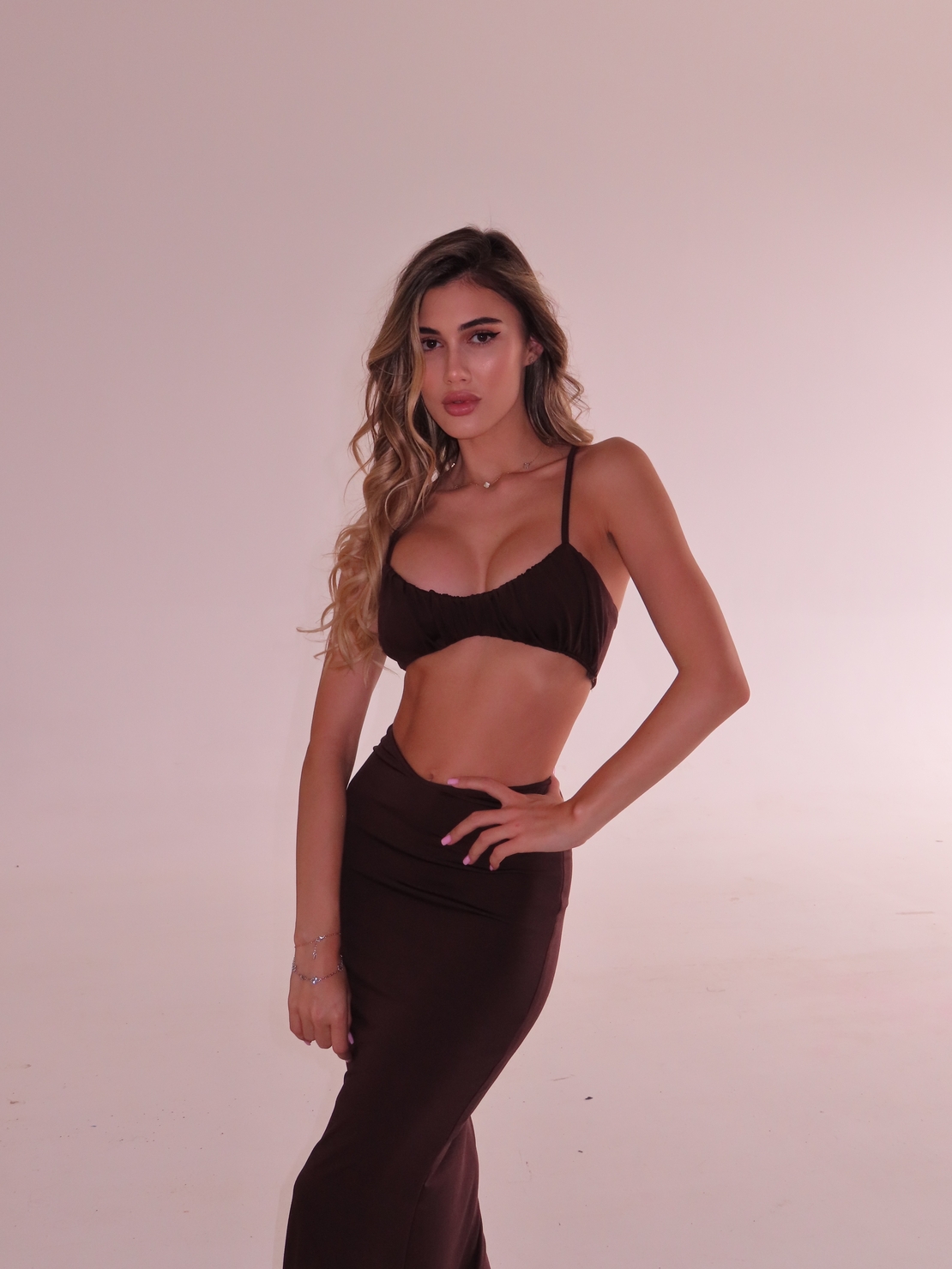 Amara set