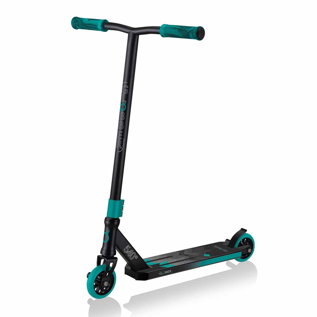 Тротинетка за трикове Globber GS 540 - черна/тюркоаз