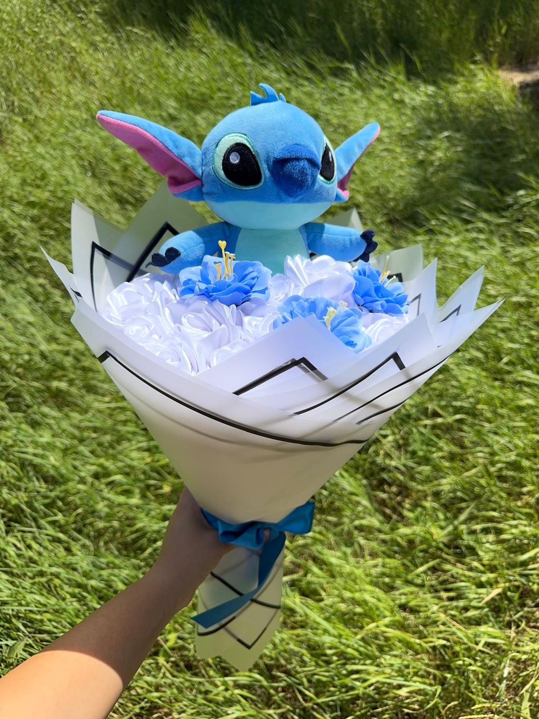 Букет със Stitch