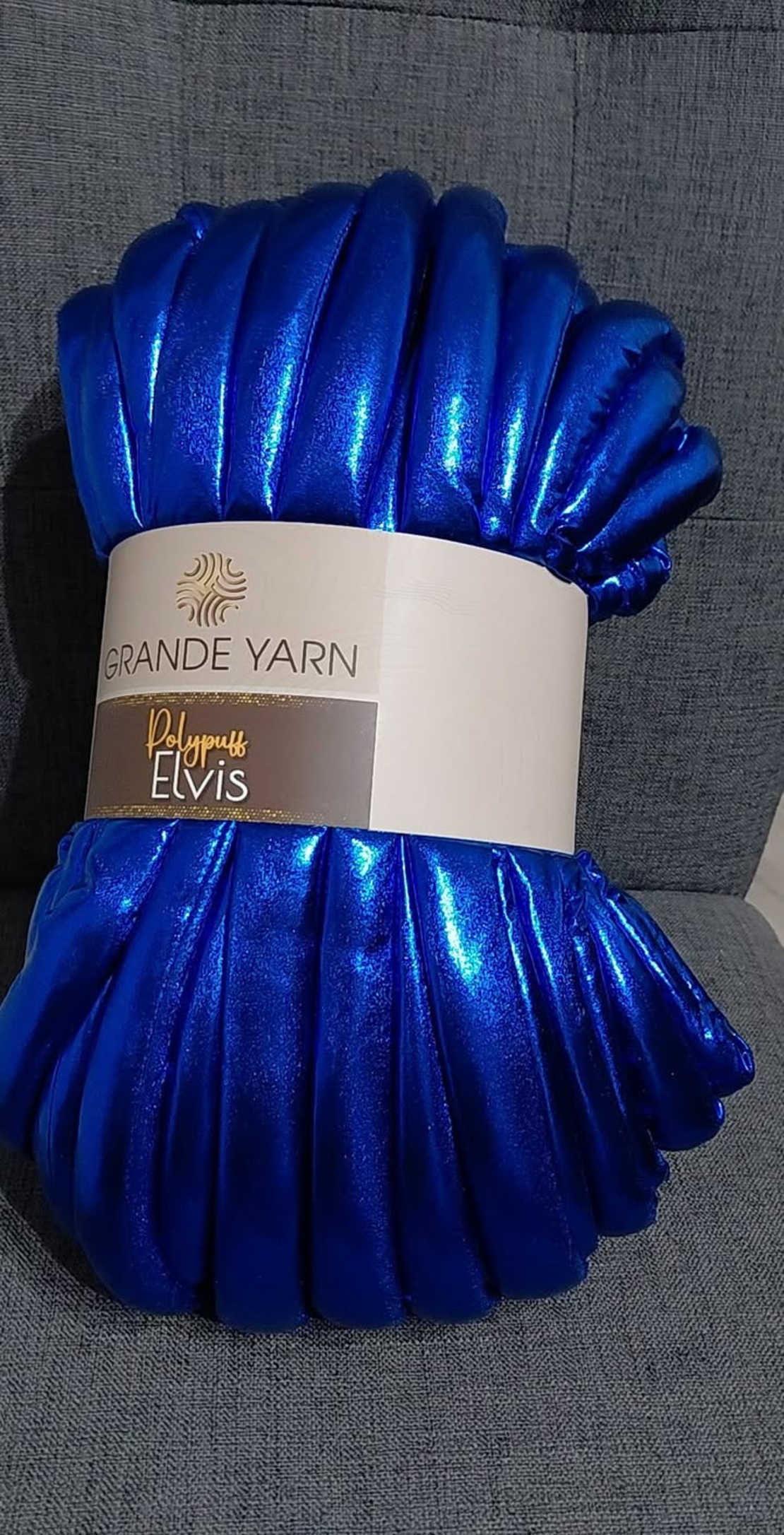 GRANDE YARN/ELVIS 01