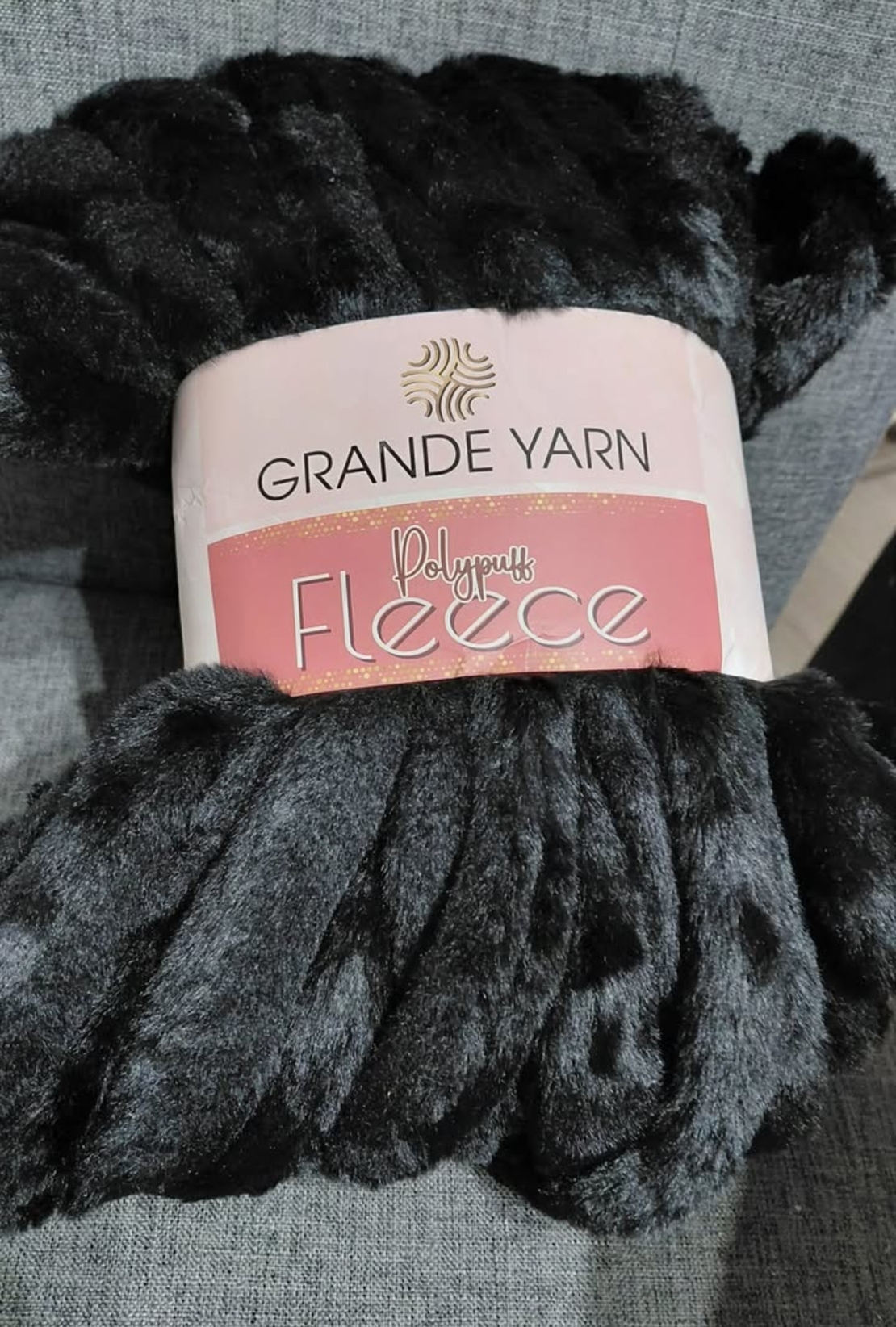 GRANDE YARN/POLIPUFF FLEECE 6