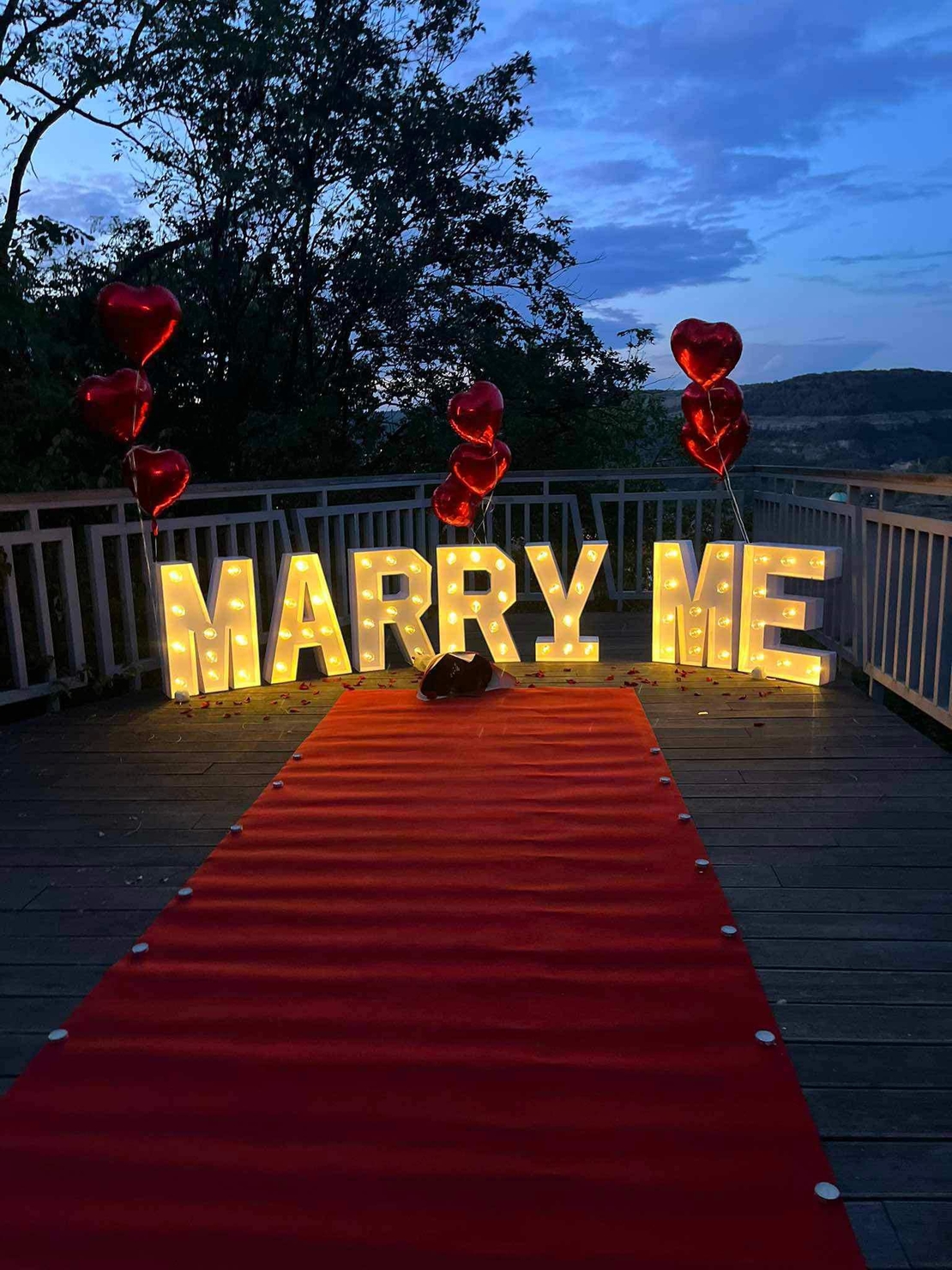Светещ надпис MARRY ME  (на батерии)
