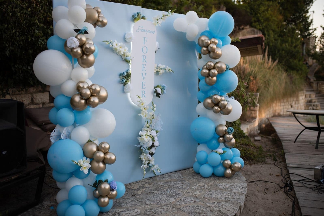 Светеща табела фигура