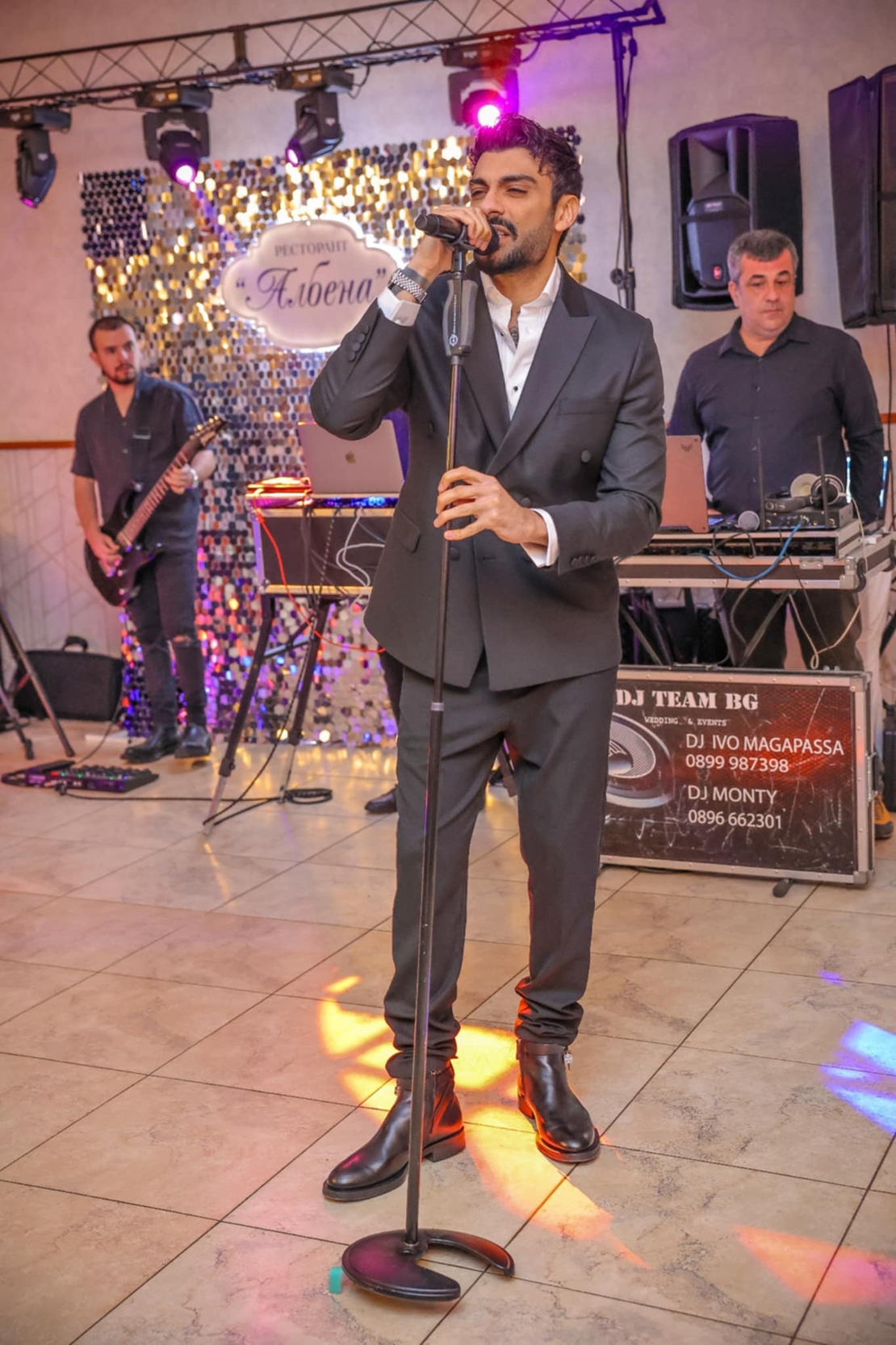 Светещи табели по поръчка