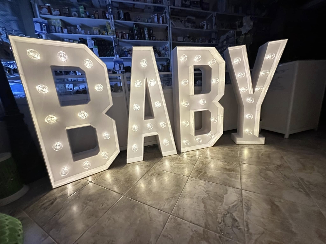 Светещ надпис OH BABY