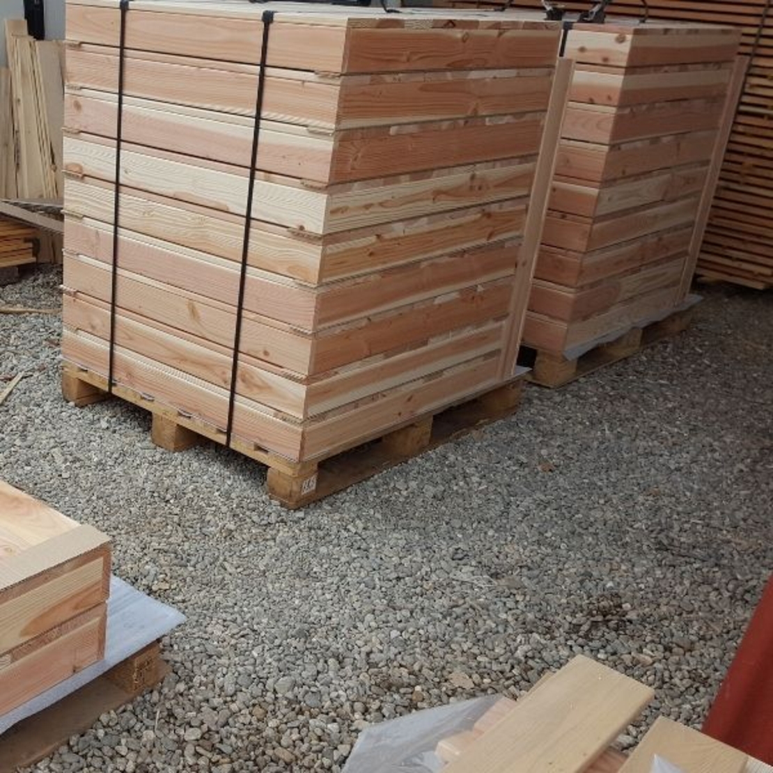 Оборудване за градински центрове и търговски обекти