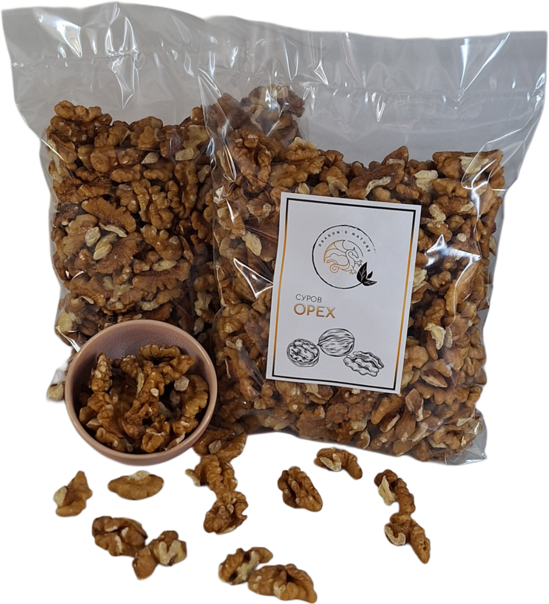 Орех 1/4 суров
