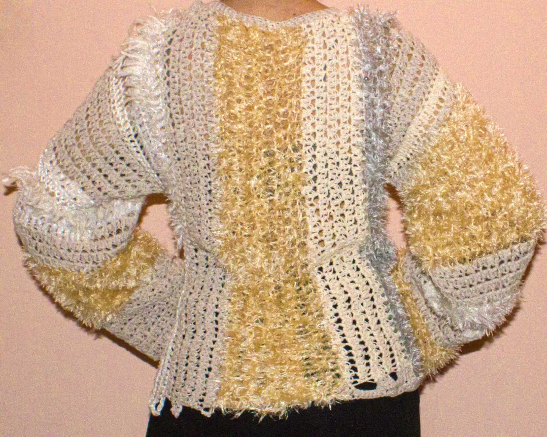 дамски пуловер ръчно плетиво