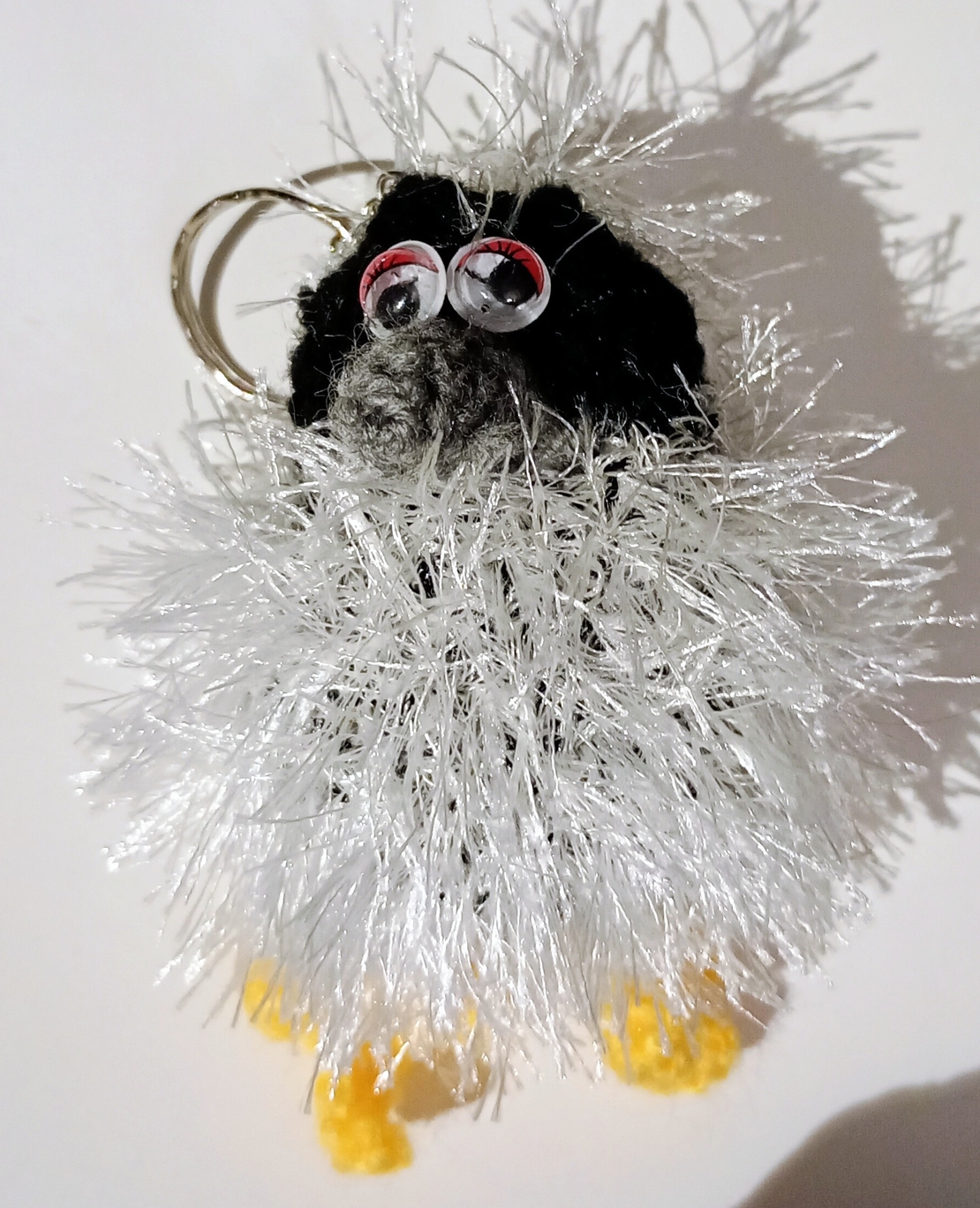 ключодържател сврака