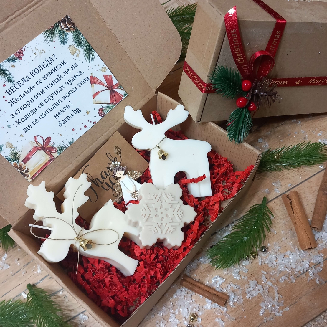 Коледна кутия - еленче и снежинка вариант 5