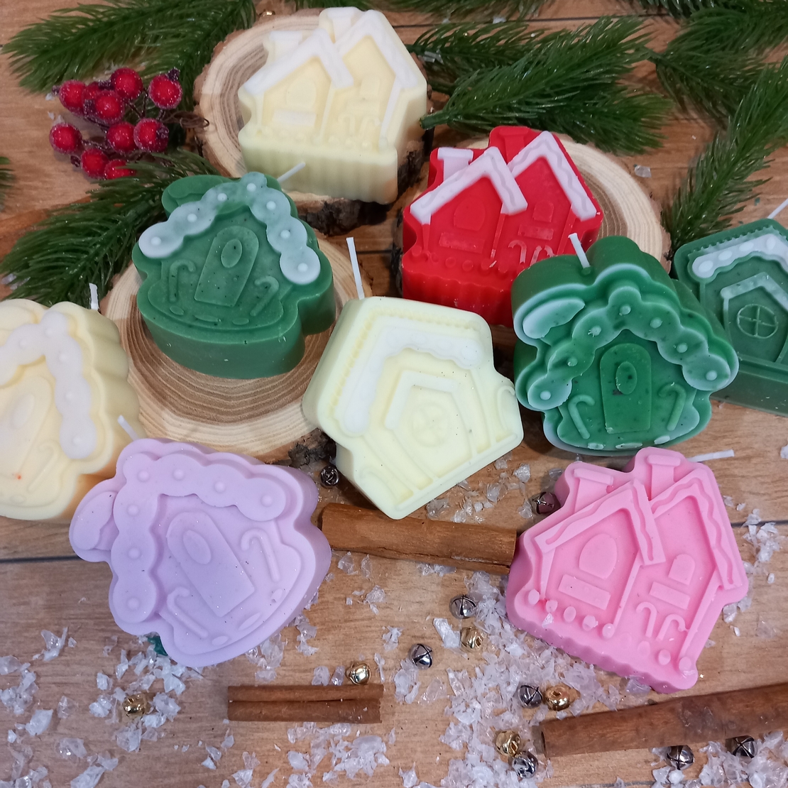 Коледна свещ  - Коледна къщичка