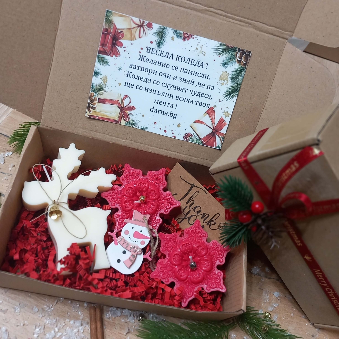 Коледна кутия - еленче и снежинка 