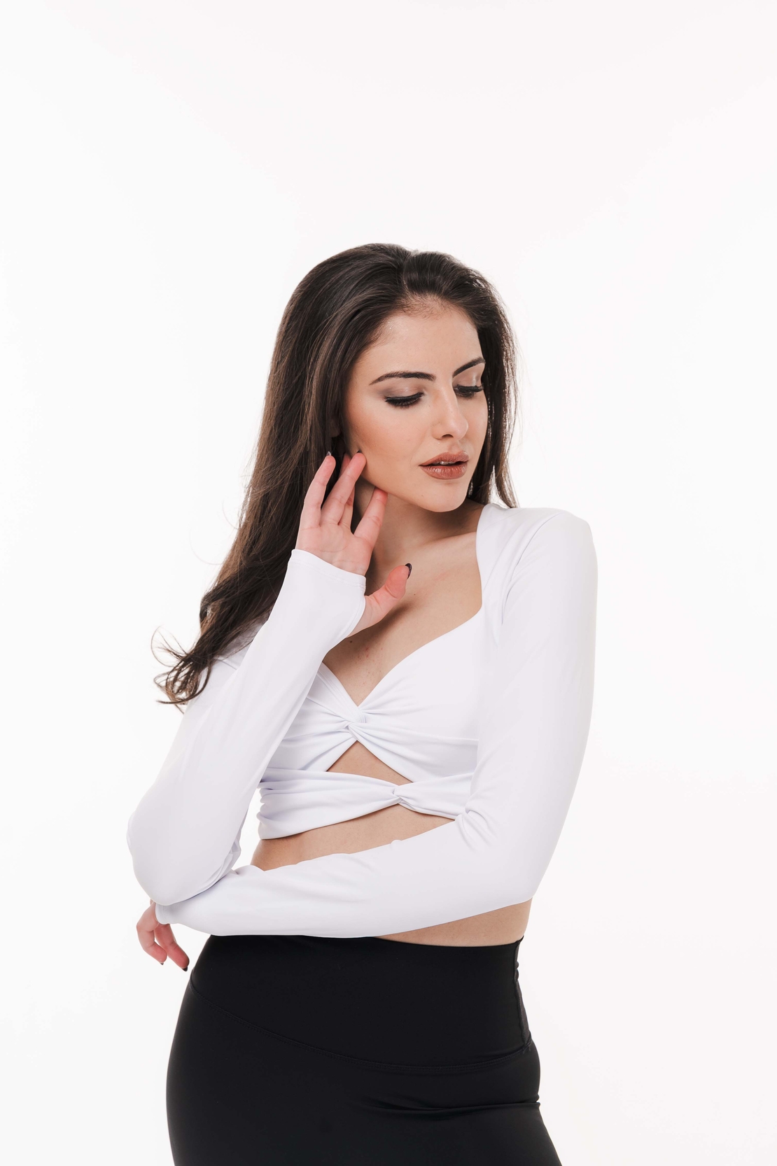 Топ за йога и пилатес White Twist Long Sleeve Top