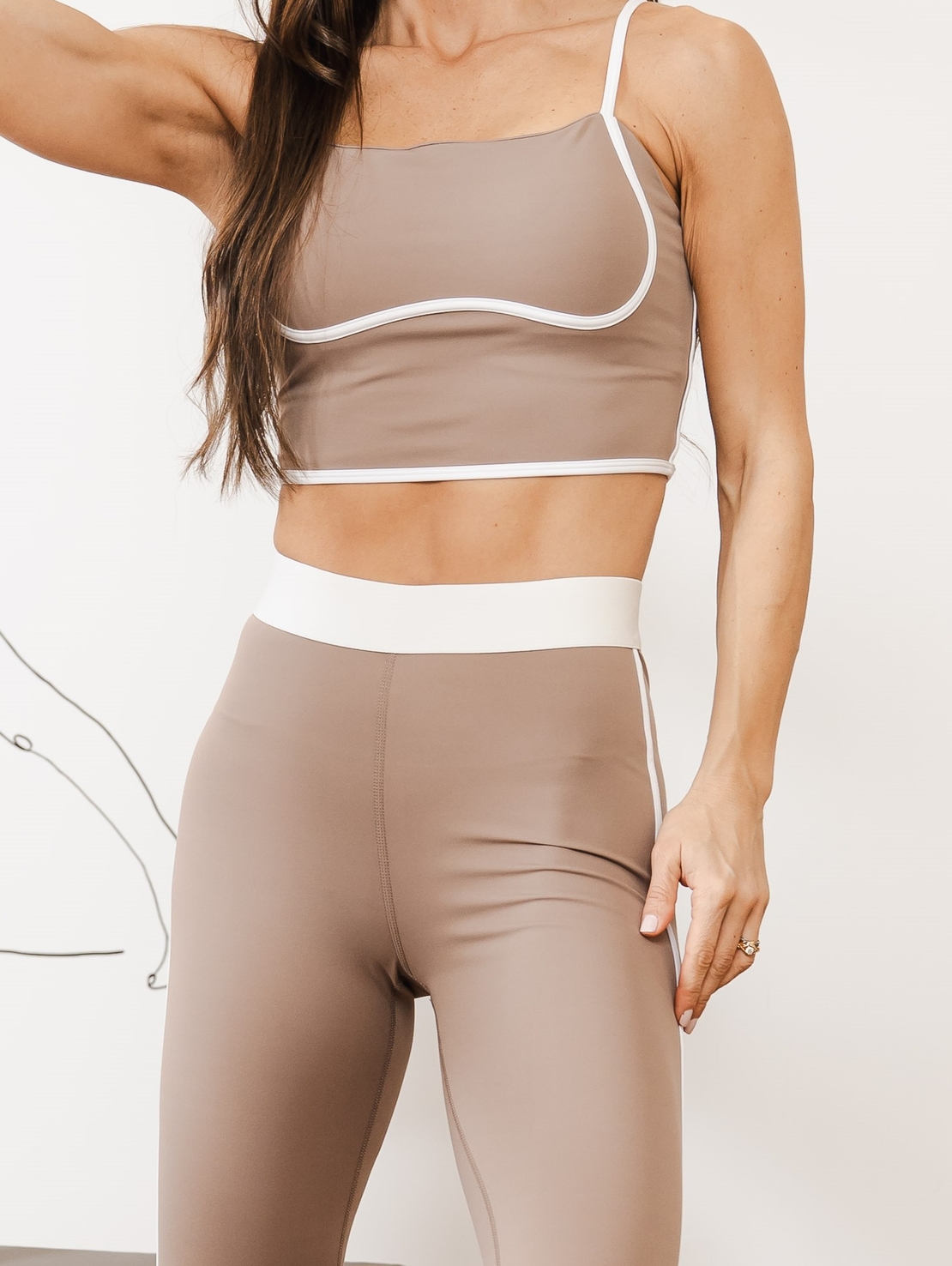 Сет за йога и пилатес Contrast Streamlined Mink and White