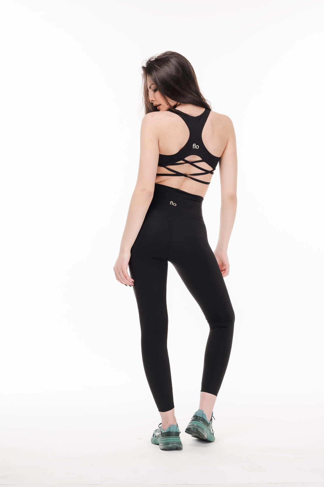 Спортен сет за фитнес Black Cross Back