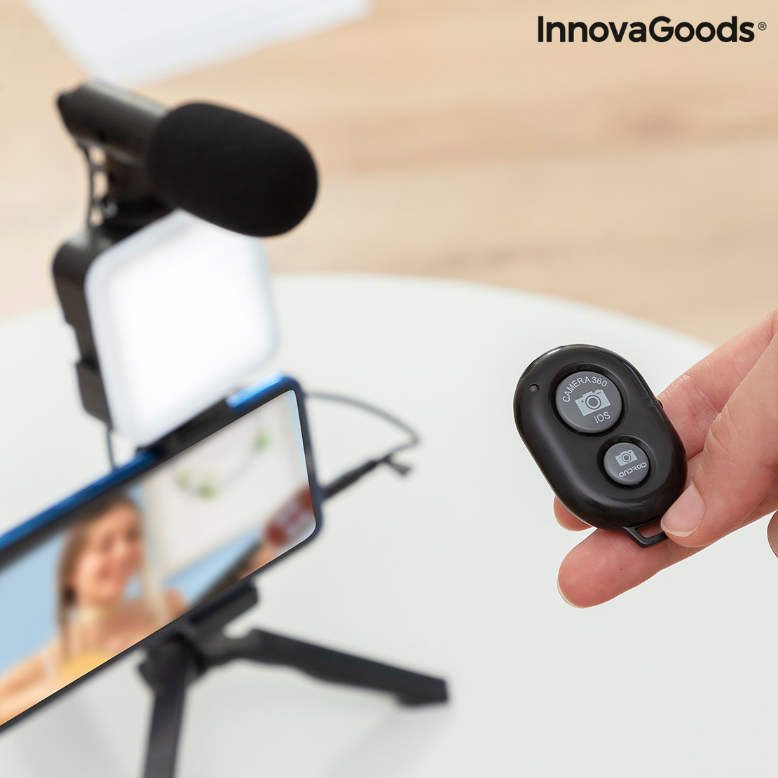 Комплект Vlogging със Светлина, Микрофон и Дистанционно Управление Plodni InnovaGoods 6 Части